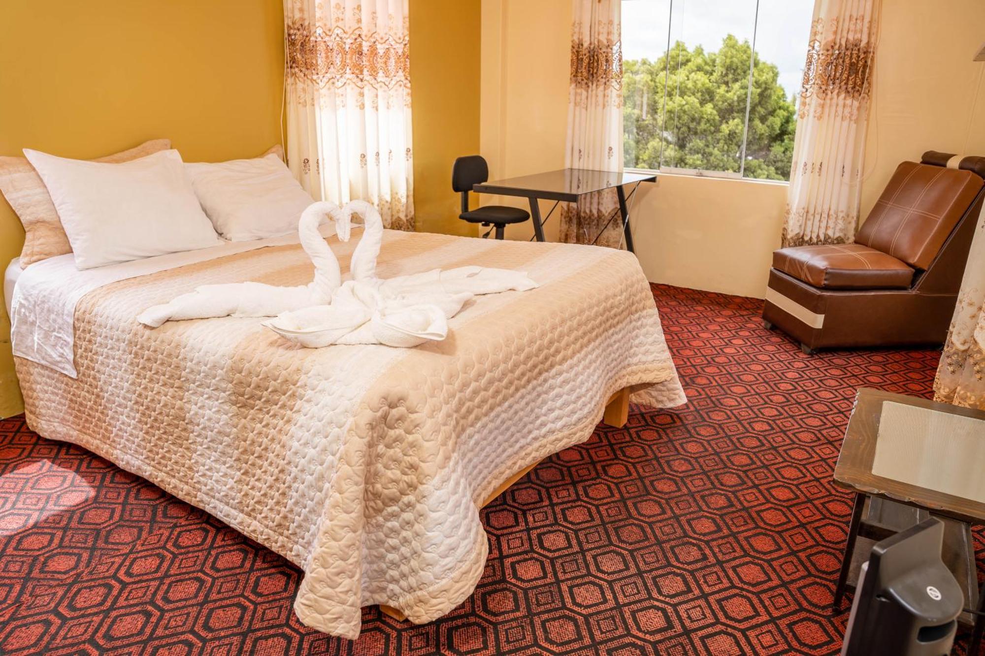 Hotel Summita Yunguyo 外观 照片