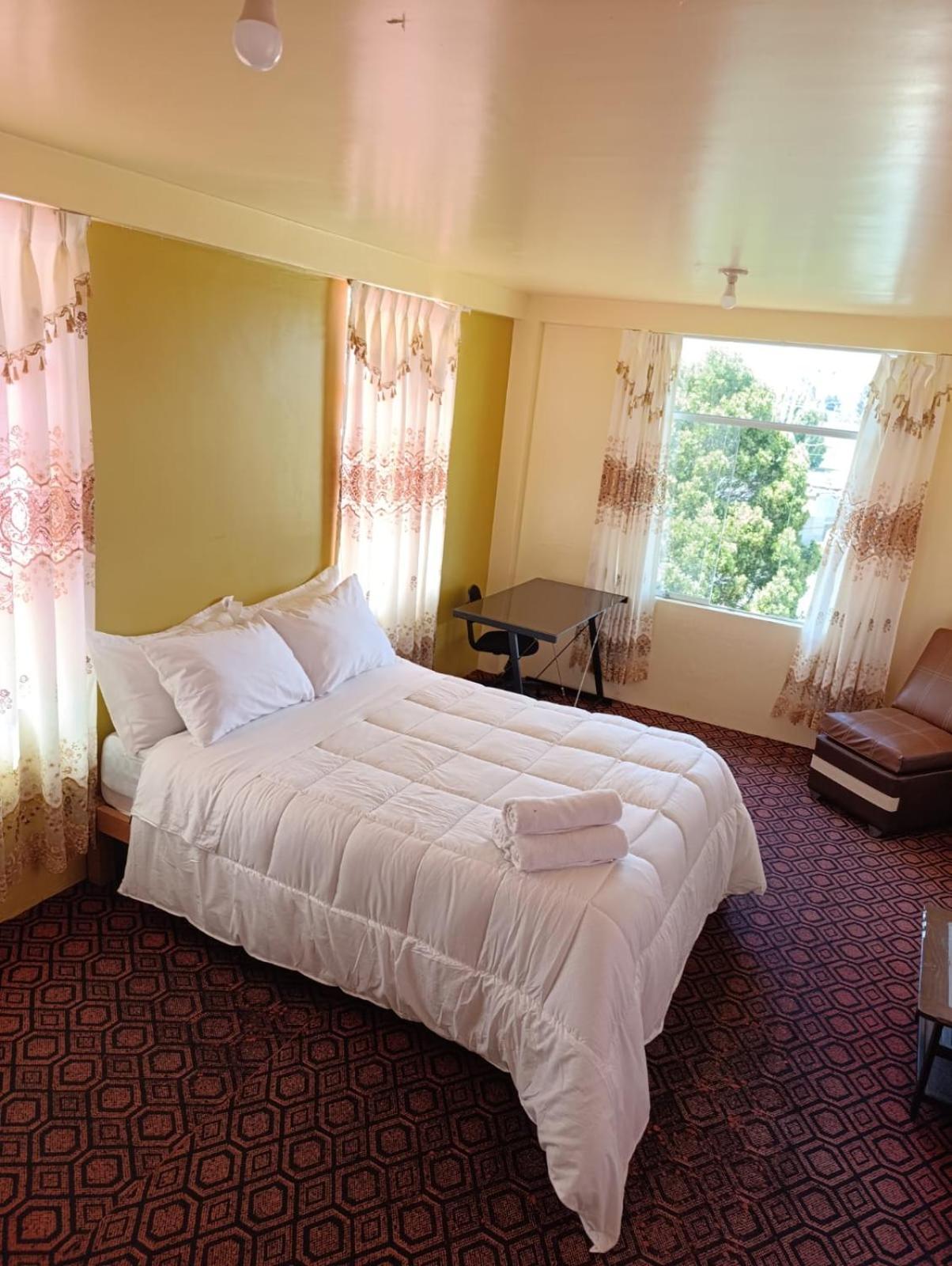 Hotel Summita Yunguyo 外观 照片
