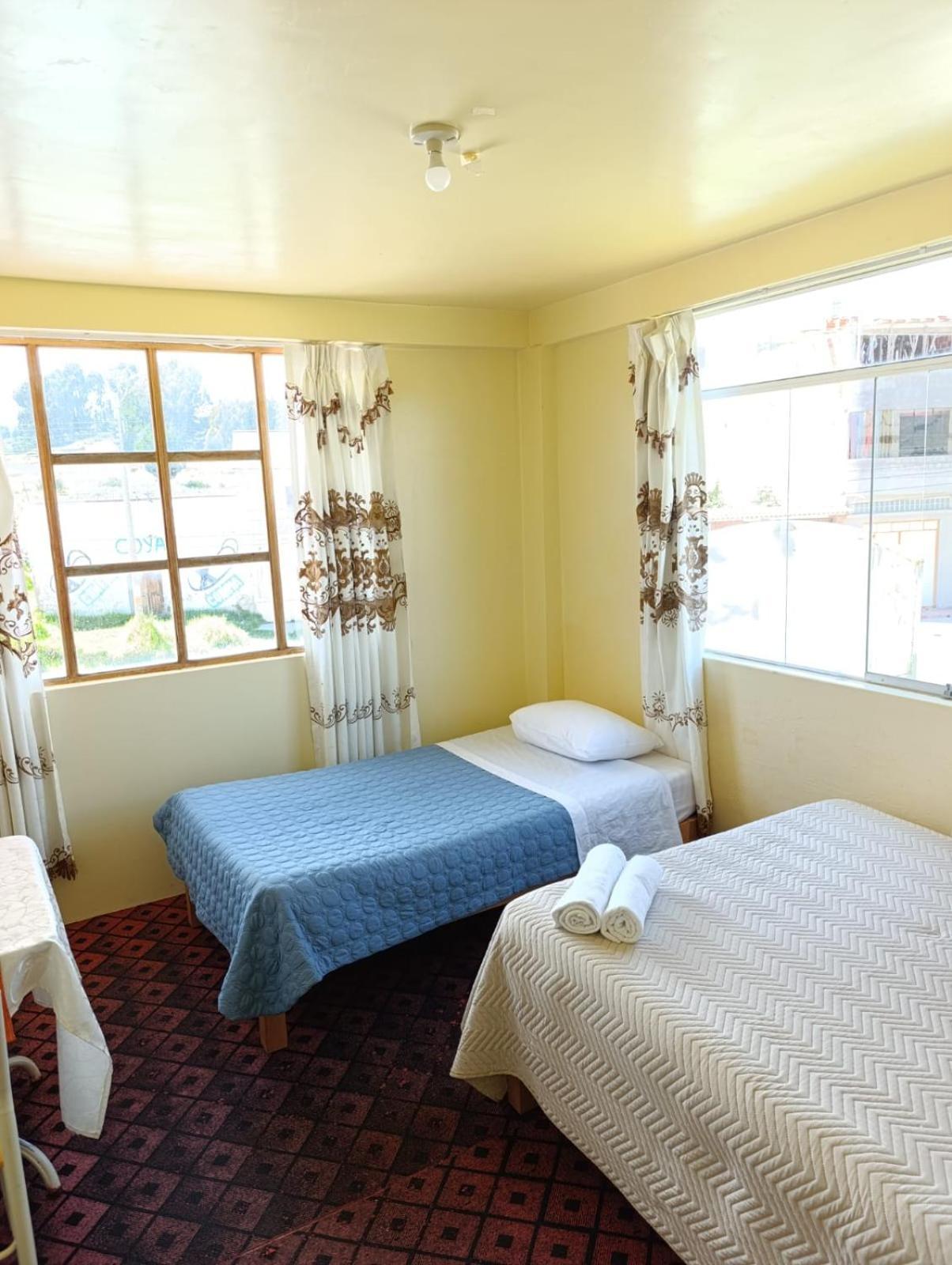 Hotel Summita Yunguyo 外观 照片