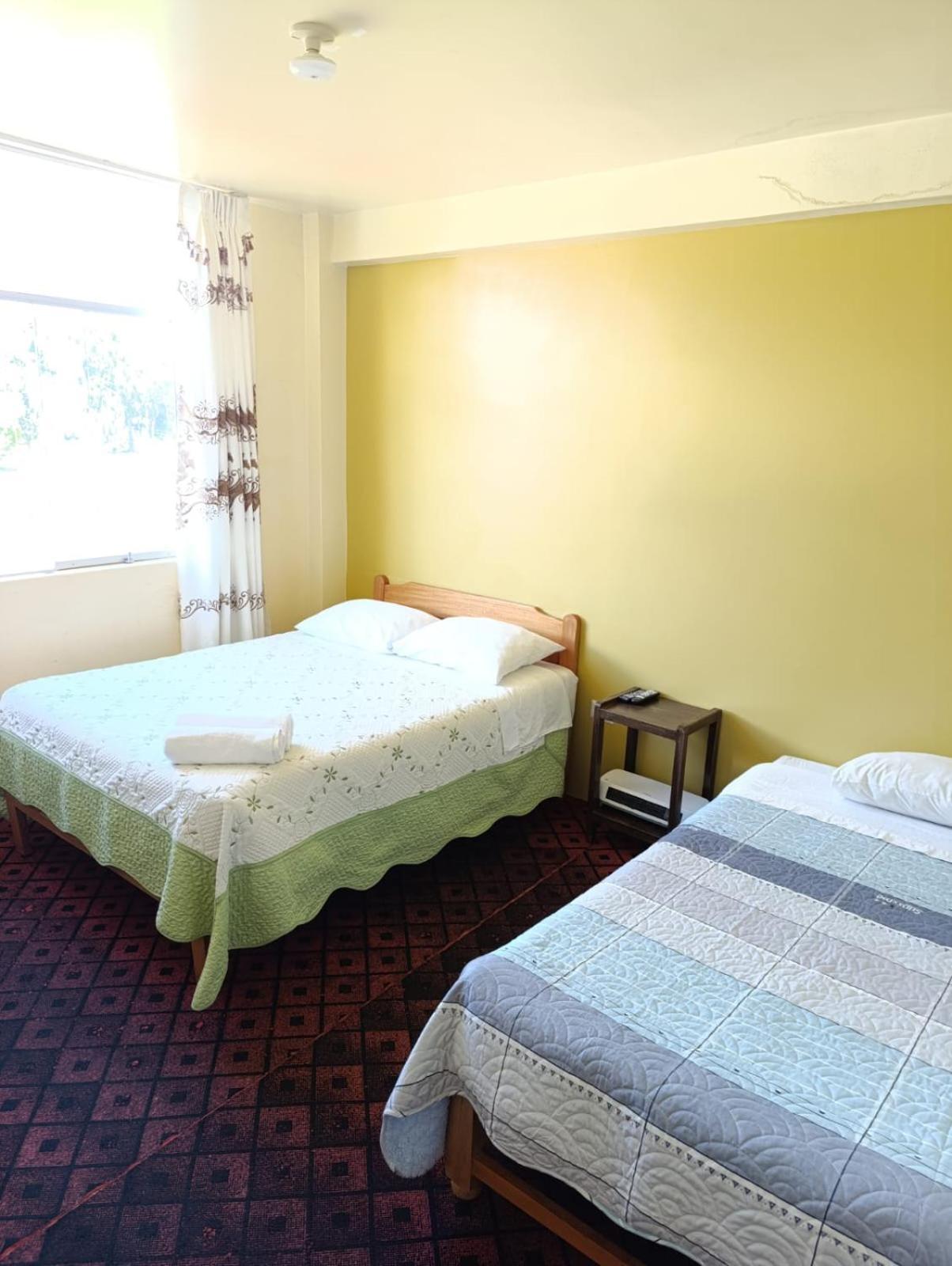 Hotel Summita Yunguyo 外观 照片