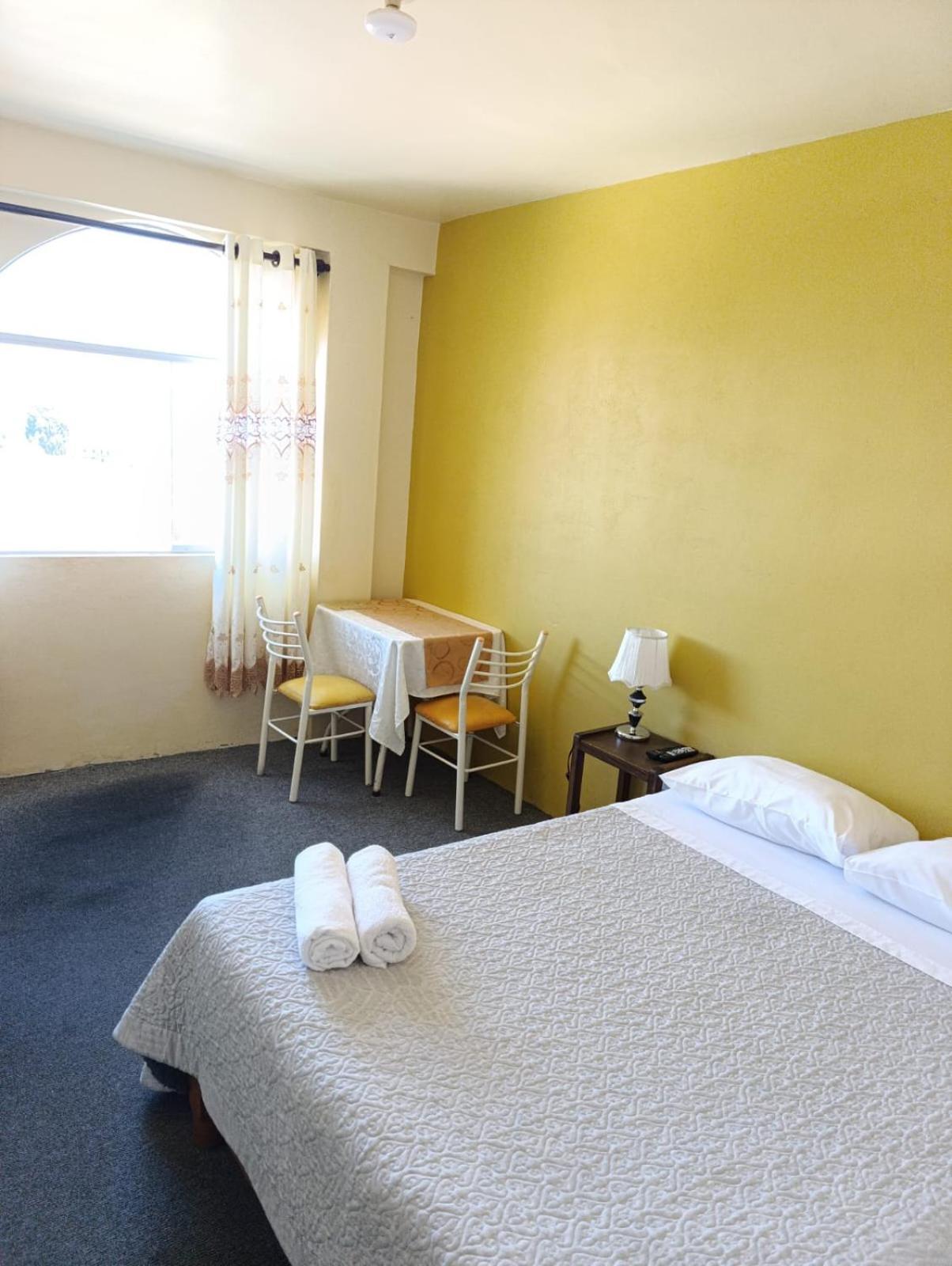 Hotel Summita Yunguyo 外观 照片