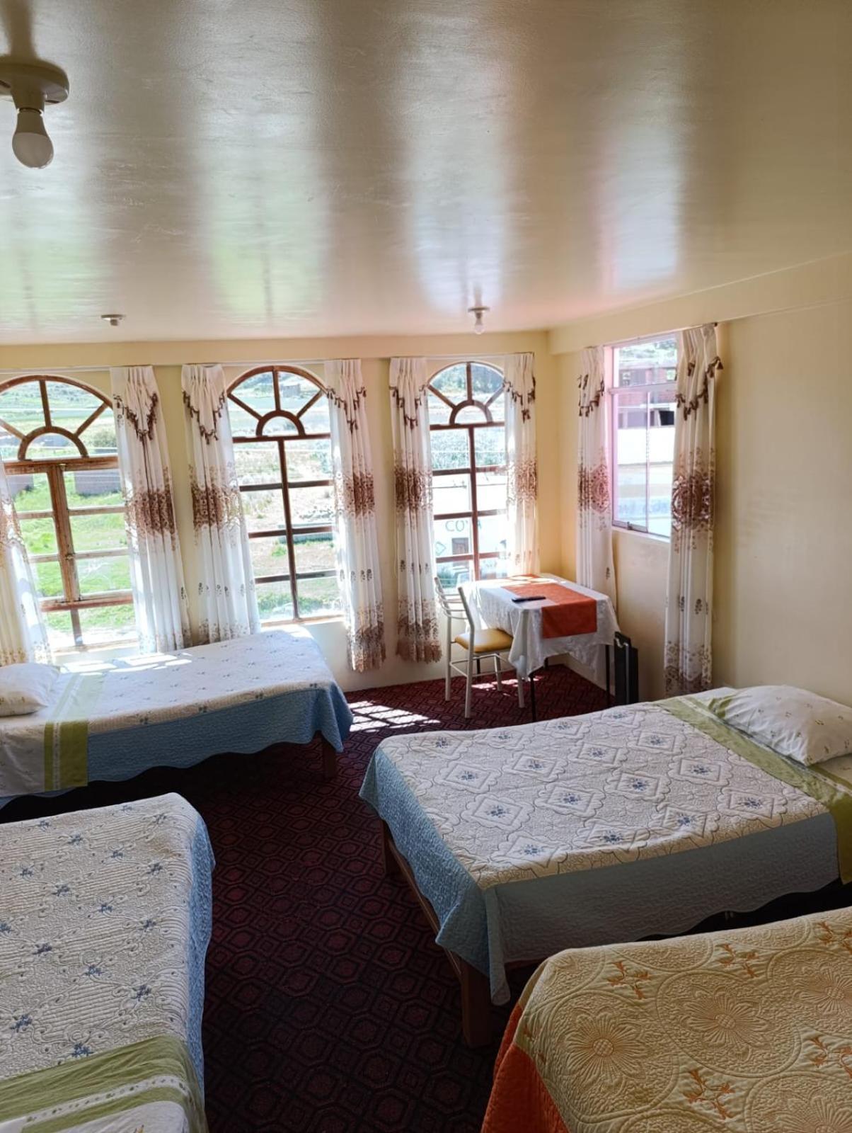 Hotel Summita Yunguyo 外观 照片